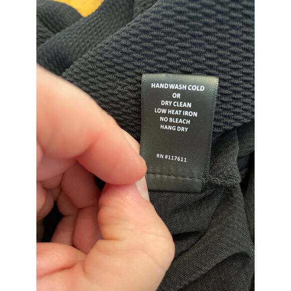 NWT, Potter's Pot (Sold @ Dry Goods) Sz. Medium, Black Textured Short Full Skirt - Picture 6 of 7